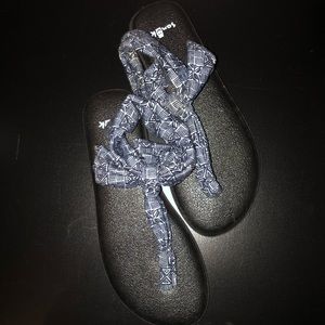 Sanuk Sandals